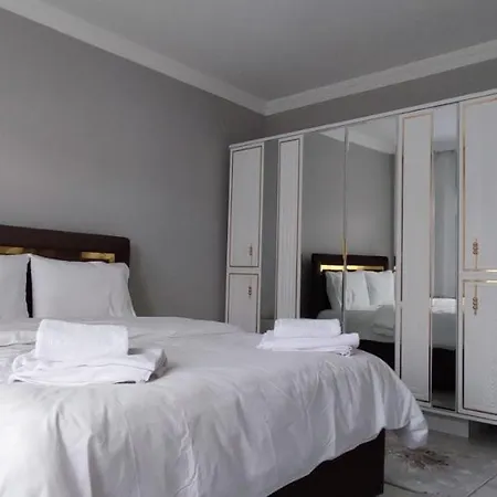 Aparthotel Metro Vip *