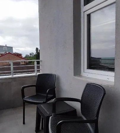 Aparthotel Metro Vip *