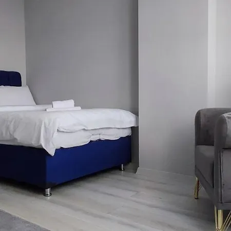 Aparthotel Metro Vip *